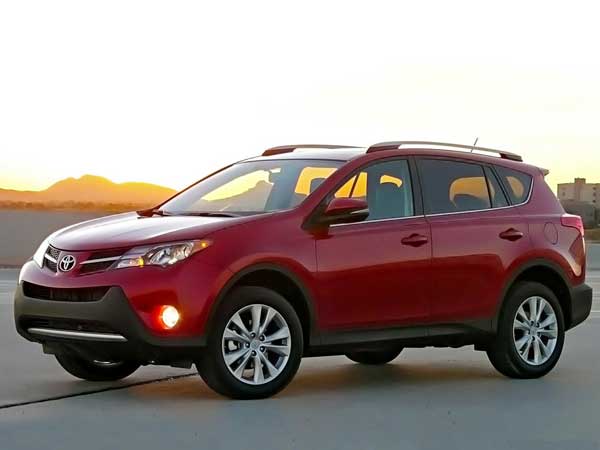 成都租越野車(chē)豐田RAV4