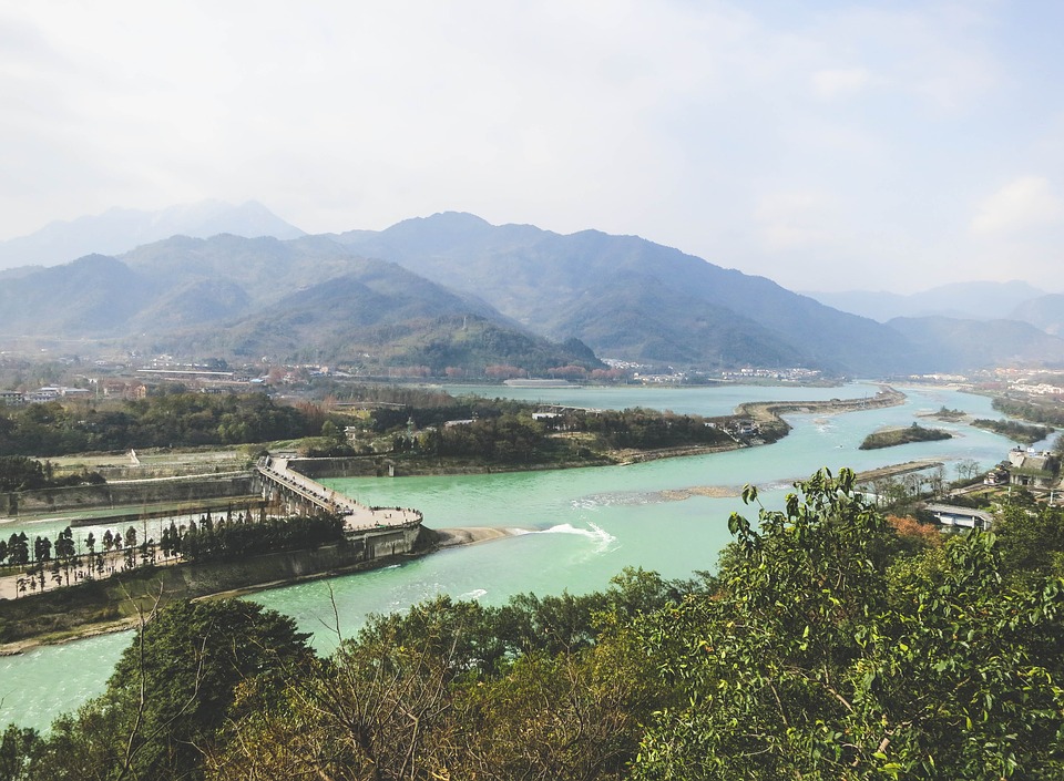 成都包車(chē)去青城山都江堰自助旅游攻略